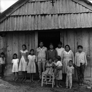 72 E 321 - Familia Morales López.